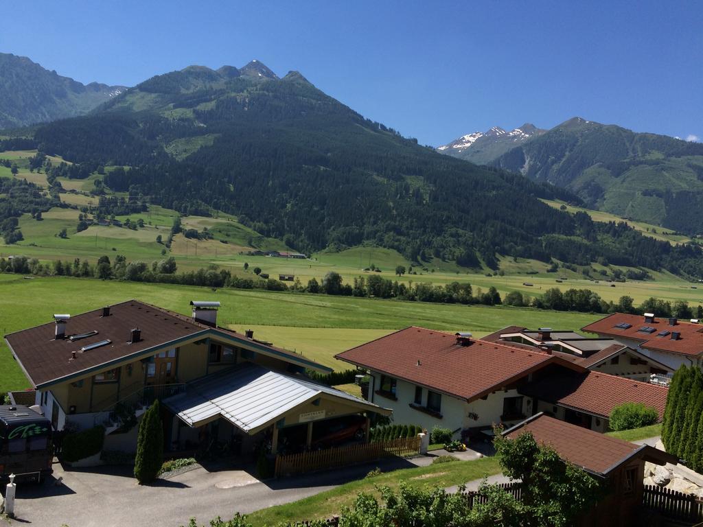 Hotel Haus Deutinger Piesendorf Esterno foto